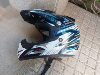 Casco Motocross MT Helmets Negro y Azul