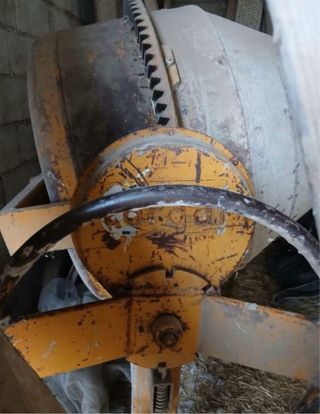 Hormigonera Torgar 350 L