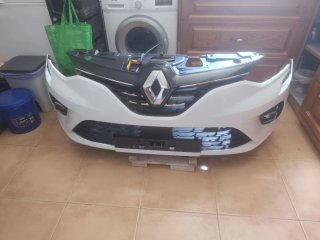 Paragolpes Renault Clio v