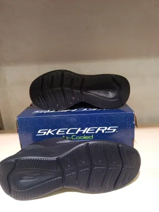 Scarpe Skechers Uomo Nere Taglia 43