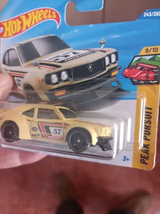 Hotwheels Mazda RX-3 Dorado 243/250