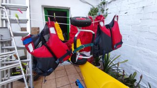 Kayak Navigator Nova Amarillo y Azul