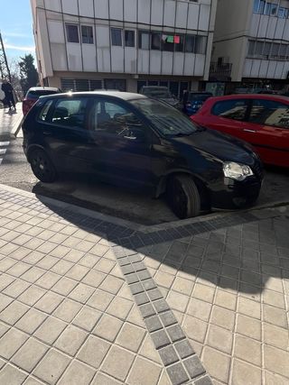 Volkswagen Polo 2005 ( VENDO O CAMBIO)