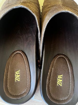 Zuecos Zara Piel Marrón Tachas Agotados ..!!!!