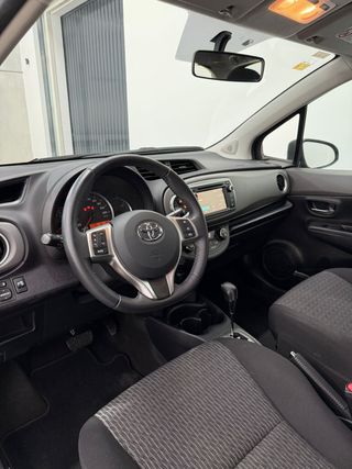 Toyota Yaris 2014
