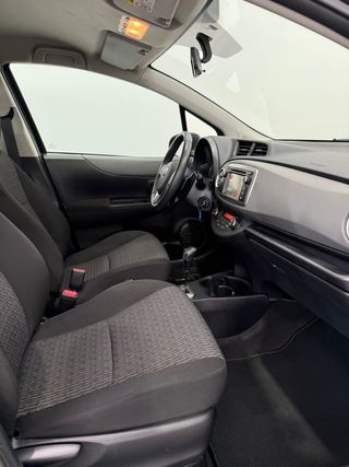 Toyota Yaris 2014