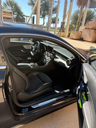 Mercedes-Benz Clase C 220 coupe
