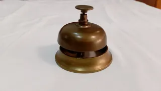 Antiguo llamador timbre recepción bronce