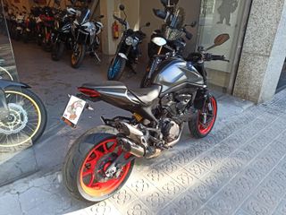 DUCATI MONSTER 937