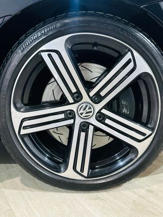 Golf R300 2.0 TSI