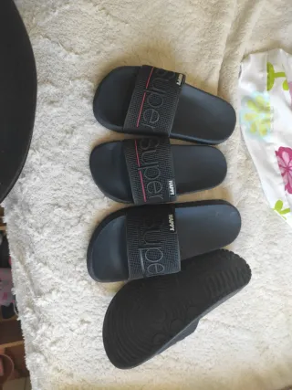 Sandalias negras Happy Super 28/29,32/33