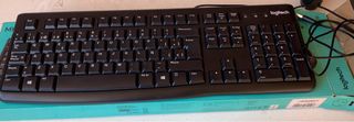 Teclado Logitech USB Negro