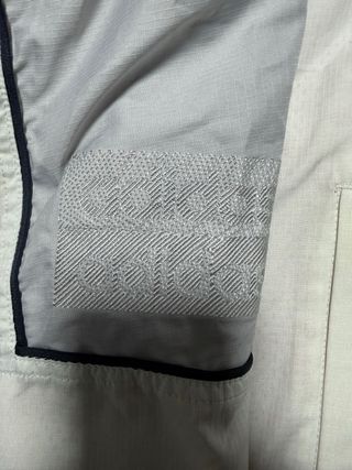 Chaqueta Adidas Gris y Blanca