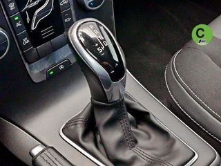 Volvo V40 D3 Kinetic Auto 110 kW (150 CV)