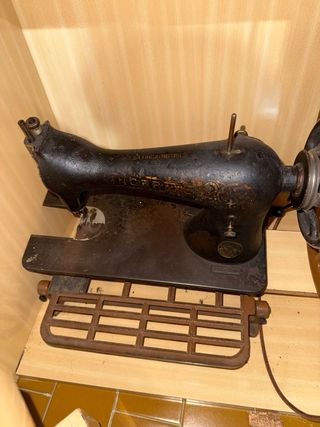 Máquinas de coser antiguas