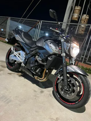 Venta moto Suzuki GSrR600