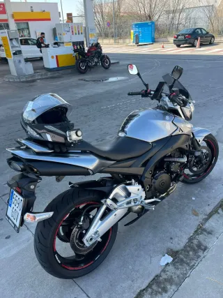Venta moto Suzuki GSrR600