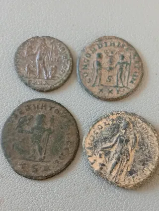 ≡ Espectacular Lote 4 Monedas romanas