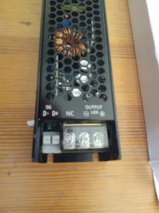 Alimentatore LED 12V 200W Dimmable