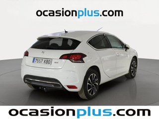 DS DS4 1.6 BlueHDi Desire 73 kW (100 CV)