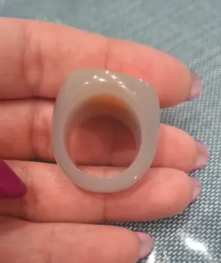 Anello con cammeo lettera L
