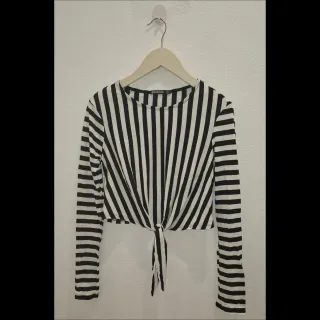 Camiseta Stradivarius Rayas Nudo XS