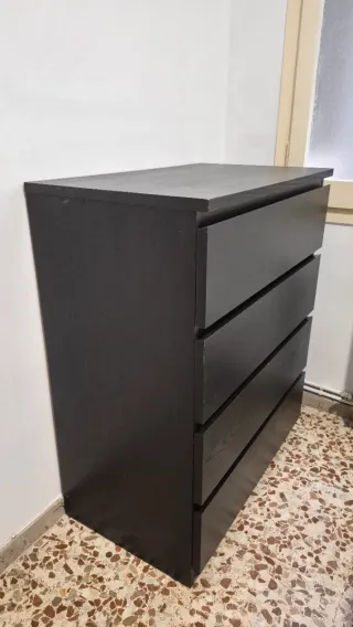 Cómoda IKEA MALM 4 cajones