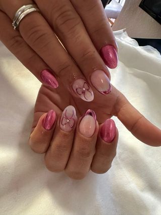 MANICURISTA COLOMBIANA A DOMICILIO EN MADRID