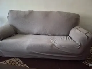 Sofá verde desmontable y lavable