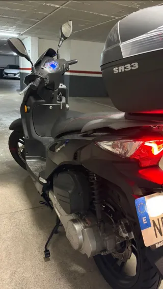 Moto SYM Symphony SR Negra Automática