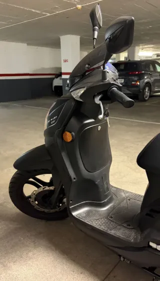 Moto SYM Symphony SR Negra Automática