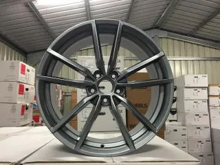 Llanta Pretoria Style gloss gun metal