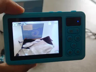 Fotocamera subacquea con SD 32GB doppio schermo