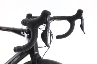 Bicicleta BMC RoadMachine Two Di2 11V t.54 Reacondicionada