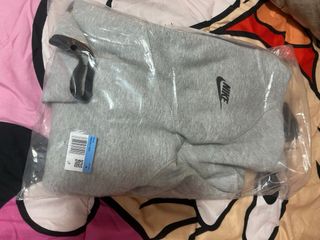 Chaqueta Nike Gris con Cremallera