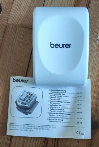 Tensiómetro de muñeca Beurer