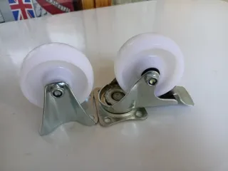 4 Ruedas de transporte blancas