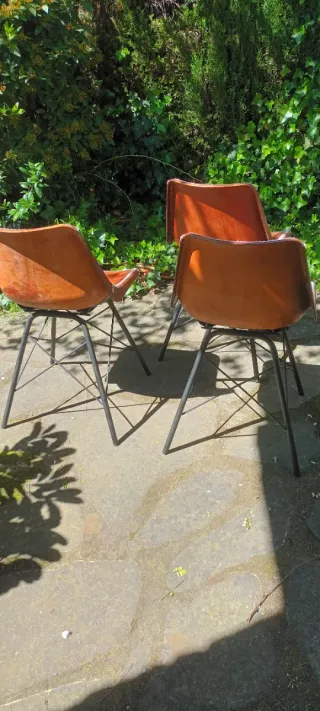 Sillas de piel marrones (Set de 3)