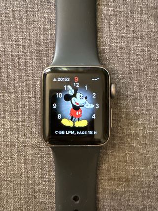 Apple Watch Series 3 - 76% Capacidad, 38mm.