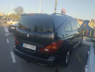 SsangYong Rodius 2010