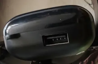 Auricolari Wireless Bluetooth con Display LED