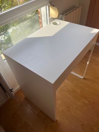 Escritorio MICKE IKEA Blanco  Medidas 73 x 50