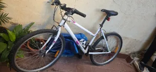 Bicicleta Rockrider Blanca