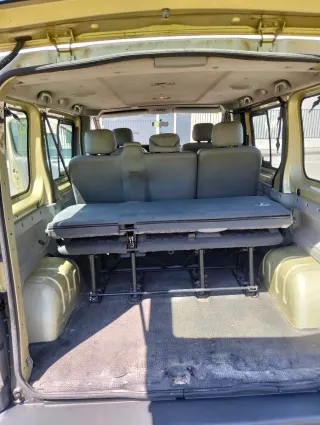 Opel Vivaro 2005