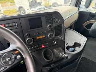 Mercedes-Benz actros 2015