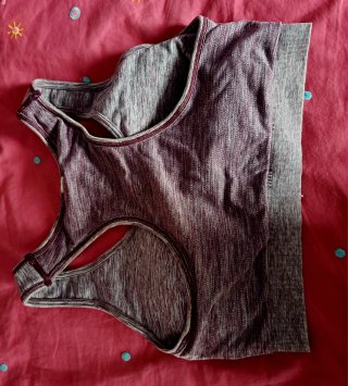 Sujetador deportivo Decathlon talla L morado