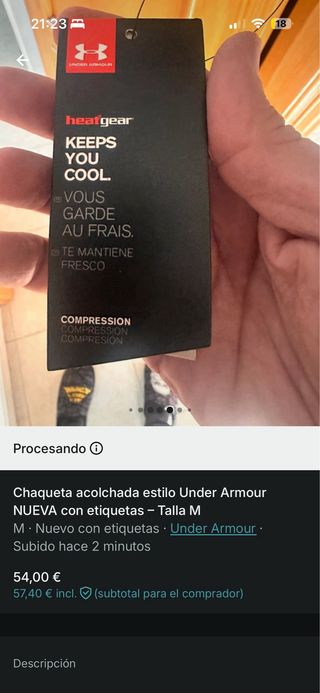 Plumífero Under Armour Negro y Verde