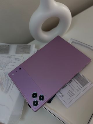 Tablet Octupa Android 15” Morada 4GB/128GB Nueva