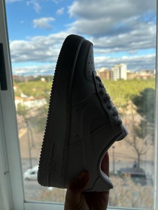 Nike Air Force 1 '07 Blancas Talla 37.5