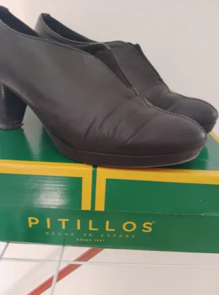 Zapatos de tacón negros Pitillos mujer
